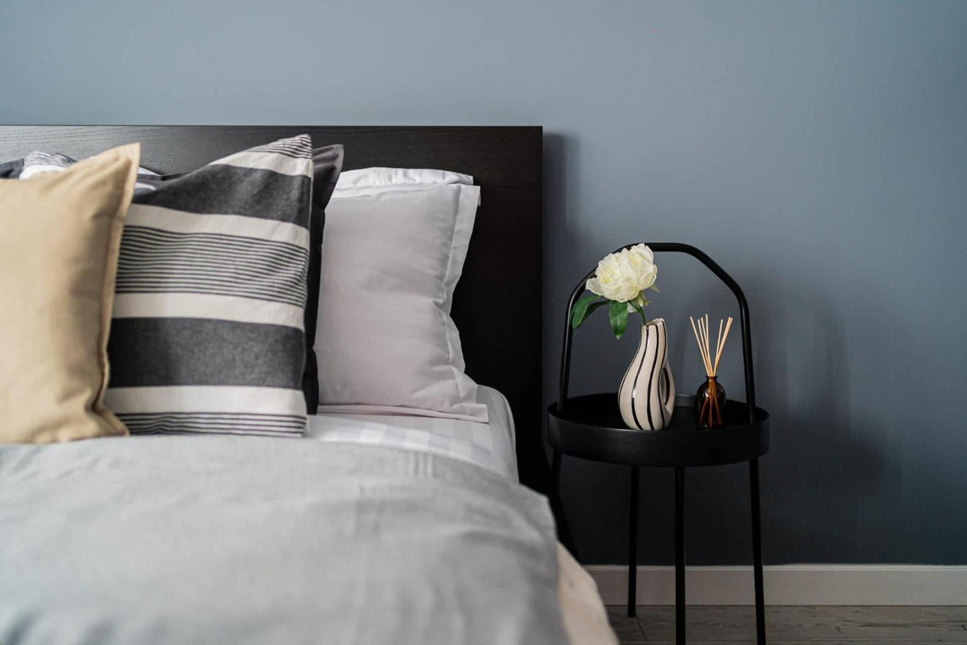 Chic Black & White 2Br Retreat On Dambovitei ブカレスト エクステリア 写真