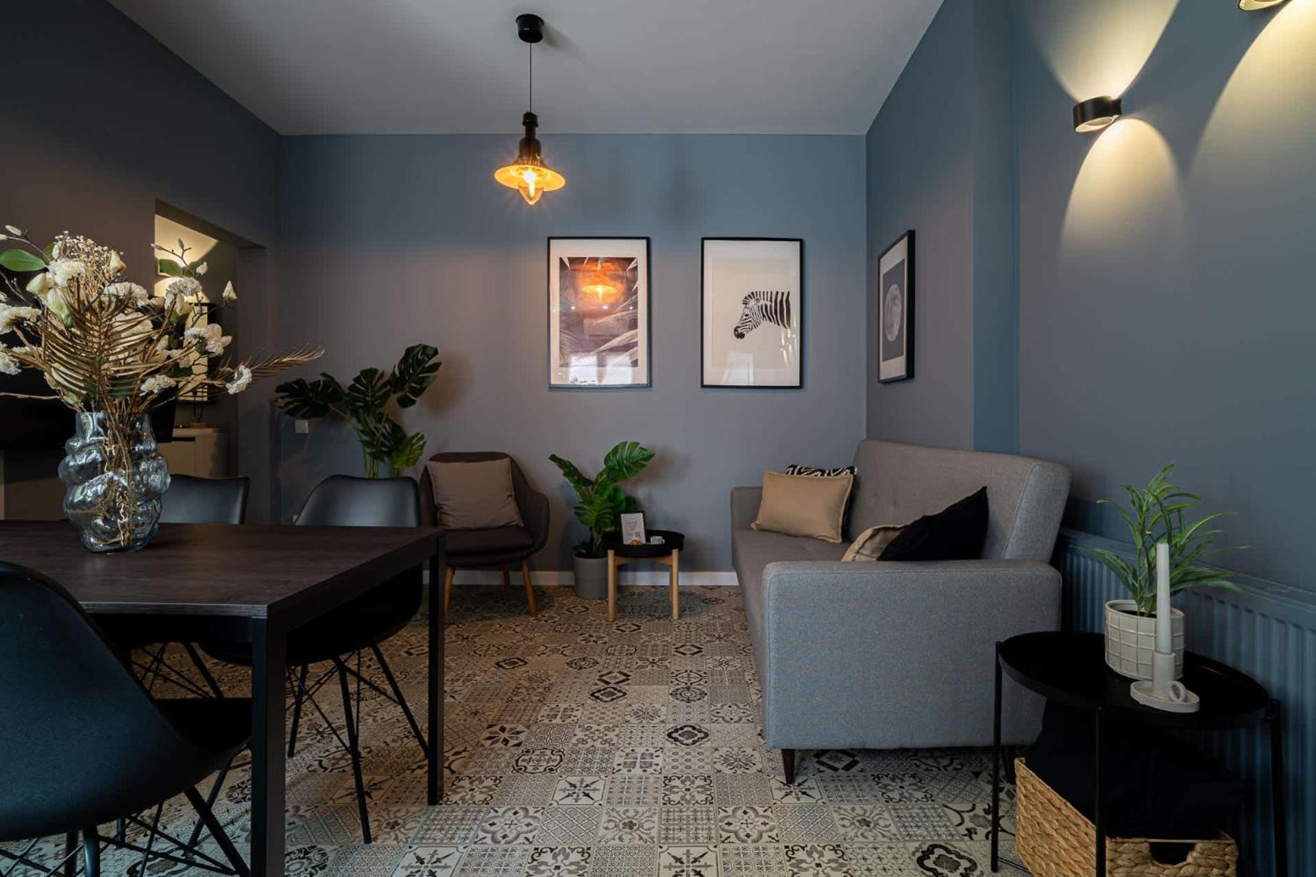 Chic Black & White 2Br Retreat On Dambovitei ブカレスト エクステリア 写真